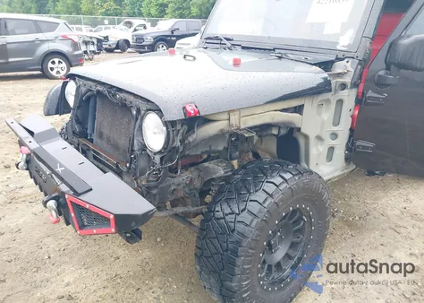 2008 Jeep Wrangler Unlimited Sahara из США, поврежденный, VIN 1J4GA59128L504798